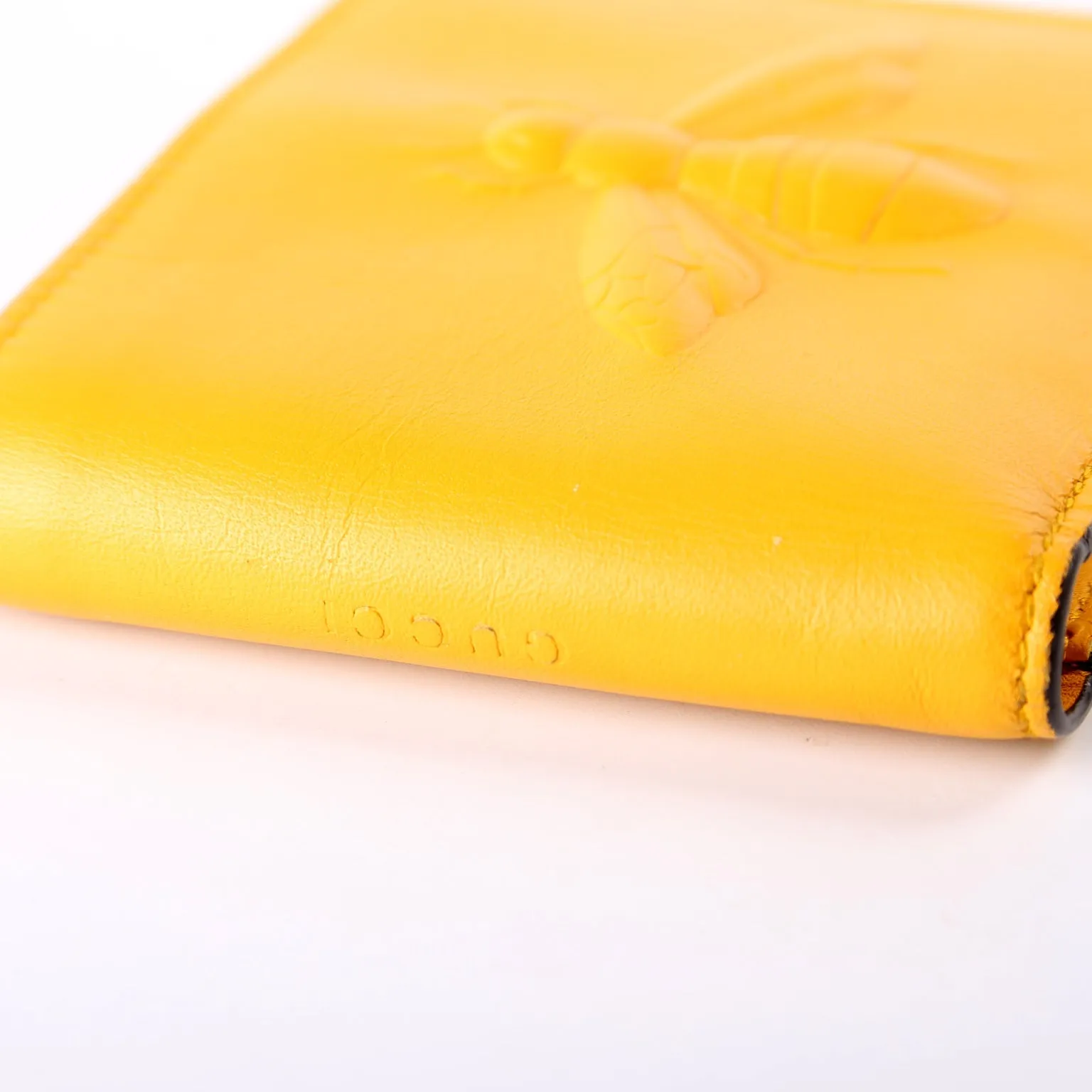 451179 Leather Bee Bifold Yellow