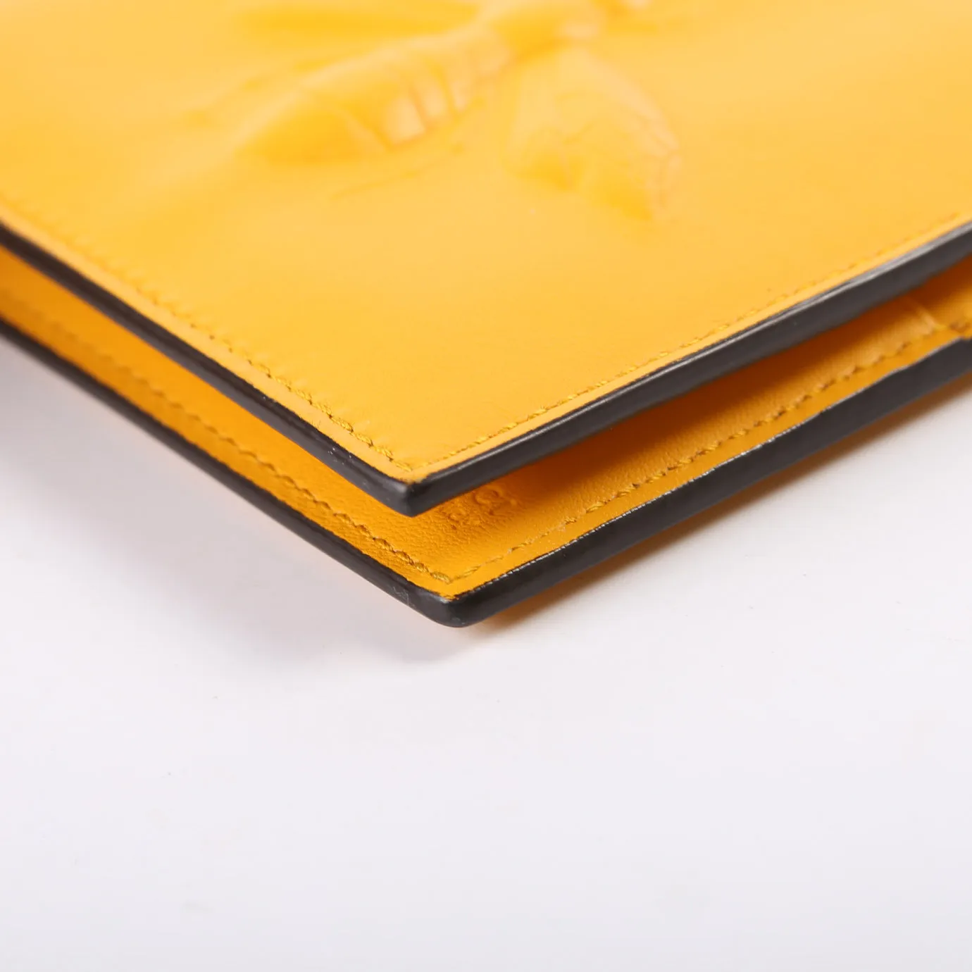 451179 Leather Bee Bifold Yellow