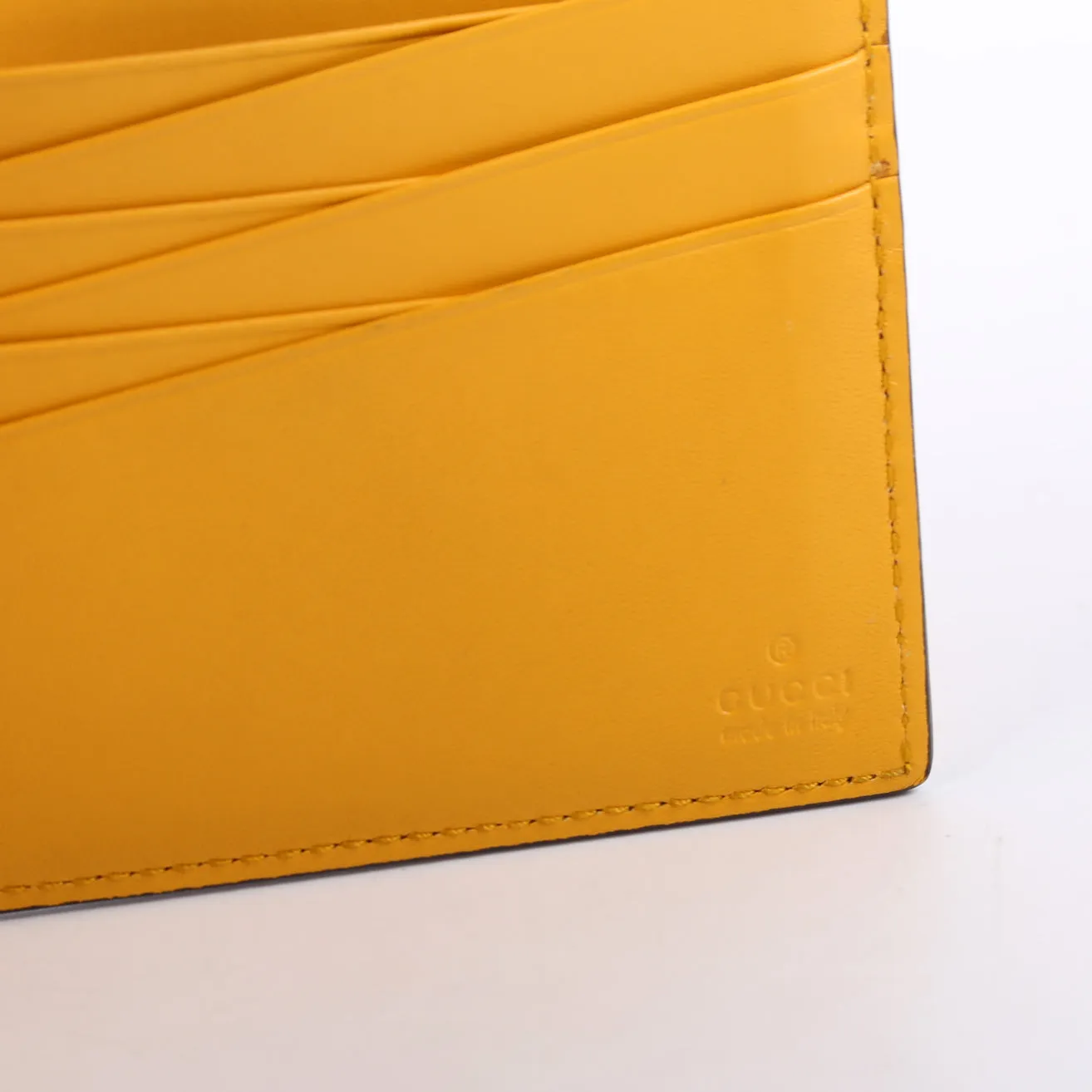 451179 Leather Bee Bifold Yellow